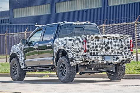 Code Orange: 2021 Ford F-150 Raptor Gaining Exclusive Paint Color ...