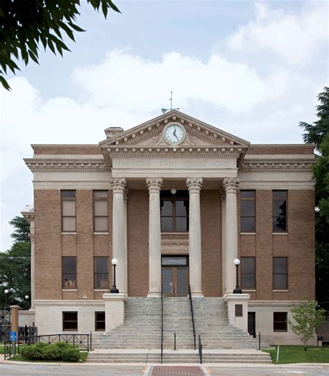 Athens | Historic Town, Limestone County | Britannica