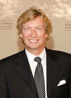 Nigel Lythgoe biography, birth date, birth place and pictures