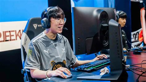 How Gen.G Ruler saved his team from Worlds 2022 elimination | ONE Esports