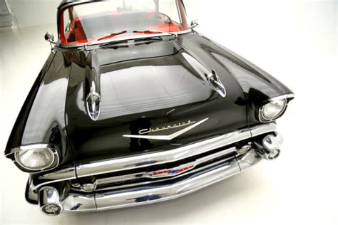 1957 Chevrolet Bel Air Hardtop Black & red interior, 283