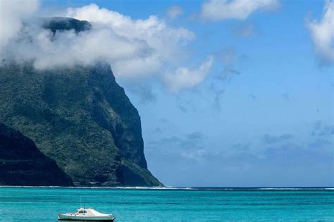 LORD HOWE ISLAND - Travel magazine for a curious contemporary reader.