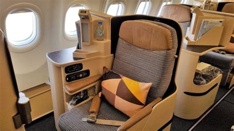 What It's Like to Fly Etihad Business Class