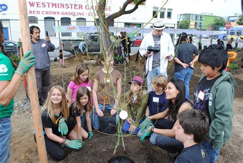 Westminster Avenue Elementary School — Environmental Media Association