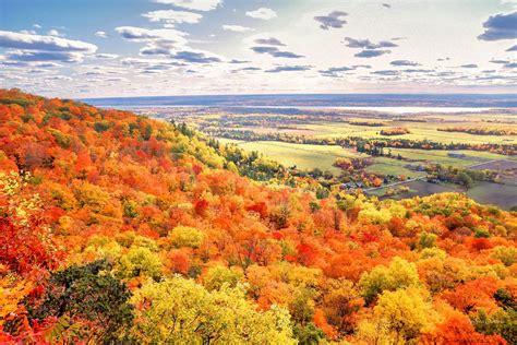 Fall colours in Gatineau Park | Champlain Lookout trail | Flickr