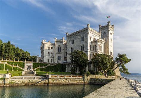 Miramare Castle - Italy - Blog about interesting places