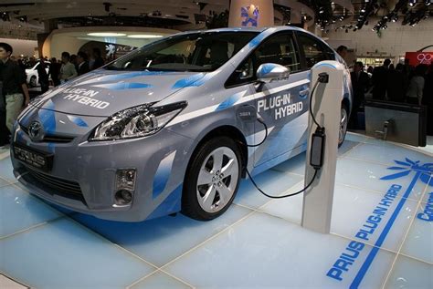 Hybrid Vs Plug-in Hybrid Vehicles: Benefits And Downsides - CAR FROM JAPAN