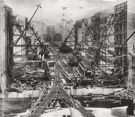 Vintage: Panama Canal Construction (1904-1914) | MONOVISIONS