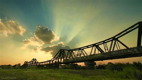 Long Bien Bridge | Hanoi, Vietnam Attractions - Lonely Planet