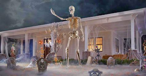 This Giant 12 Foot Skeleton Is The Ultimate Halloween Decoration For 2021