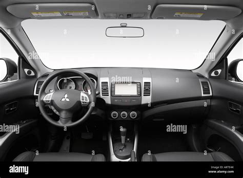 Mitsubishi outlander dashboard hi-res stock photography and images - Alamy