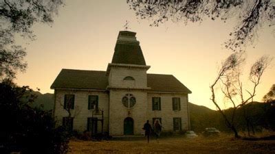 American Horror Story: Roanoke Blu-ray Review! | Mike The Fanboy