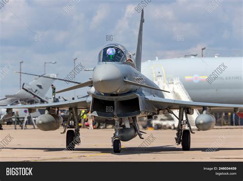 Raf Waddington, Image & Photo (Free Trial) | Bigstock