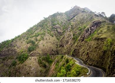 3 imágenes de Bhalu pahad - Imágenes, fotos y vectores de stock | Shutterstock