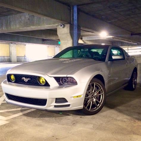 Tinted headlights yellow. - The Mustang Source - Ford Mustang Forums