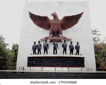 Monument Pancasila Lubang Buaya Jakarta Indonesia Stock Photo 1795545868 | Shutterstock