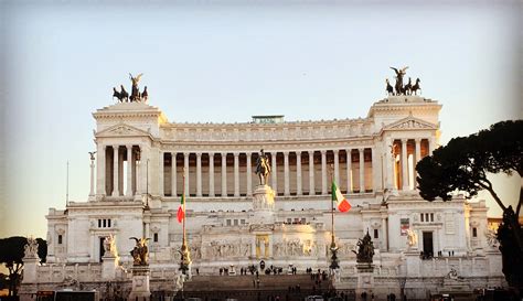 S24E7: SPEEDBUMP: Altare Della patria - Rome by DC | Ferry building san francisco, Ferry ...