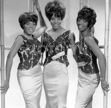 Martha Reeves & The Vandellas Lyrics, Songs, and Albums | Genius