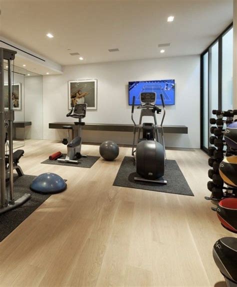 Why Luxury Vinyl is the Best Option for Your Home Gym - Refloor - The ...