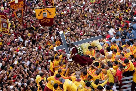 Quiapo | Pista ng Itim Na Nazareno 2016 - The Pinoy Traveler