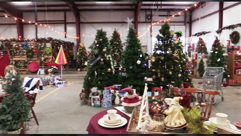 KARM opens Christmas Store for the holiday season in Knoxville