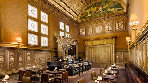 Lotte New York Palace's Historic Gold Room Opens as a Cocktail Lounge