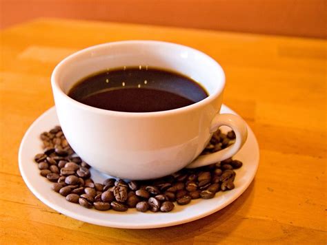 Good, strong black coffee...an absolute must these days! | 음식, 음식 및 음료