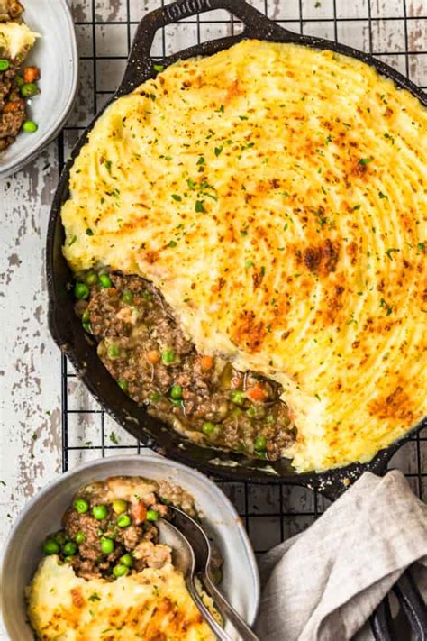 Cottage Pie Recipe (Skillet and Cast Iron) - The Cookie Rookie®