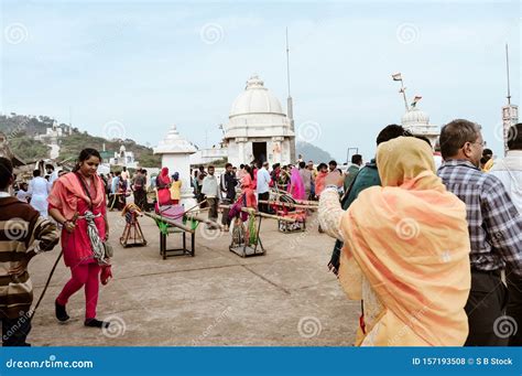 Parasnath, Giridih, Jharkhand, India May 2018 - Hindu Jain Pilgrims ...