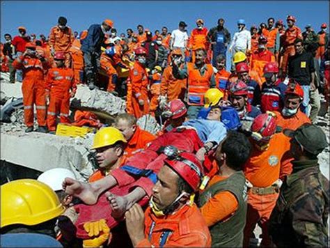 Turkey Earthquake - Photo 7 - Pictures - CBS News