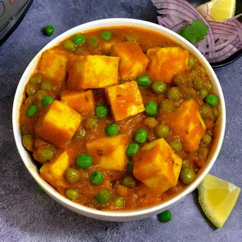 Mattar Paneer - Amritsar Junction