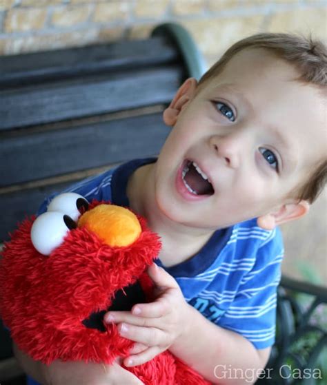 Love2Learn Elmo - Hot Christmas Gift for Little Ones! {giveaway, too!}