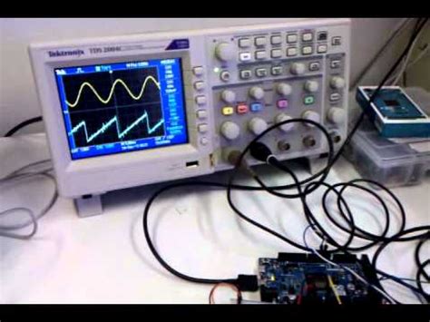 Arduino DUE DAC Testing - Waveforms generator - YouTube