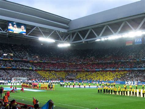 Euro 2016: Stade Pierre Mauroy – StadiumDB.com