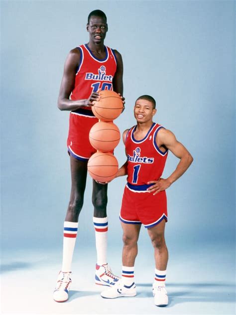 Who Was the Shortest Basketball Player in NBA History?