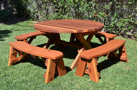 Round Wood Picnic Table with Wheels | Forever Redwood