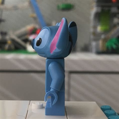 LEGO Disney Series 1 Stitch Minifigure - Brick Land