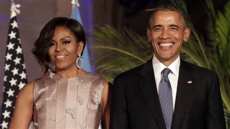 Obamas Sign Netflix Production Deal - Variety