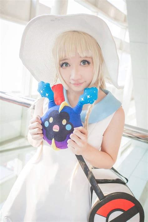 Cosplay : Lillie from Pokemon Sun Moon | Cosplay Amino