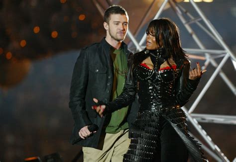 Justin Timberlake Addressed His Role in the 2004 Super Bowl Halftime ...