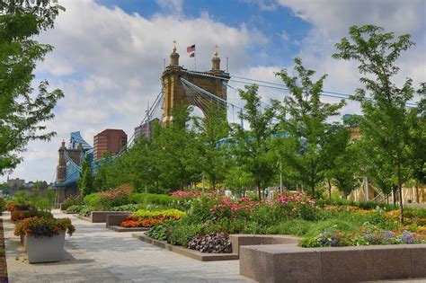 Best Urban Parks in the U.S. | 33 Amazing City Parks Across America