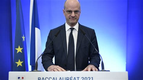 Jean-Michel Blanquer, le sauveur