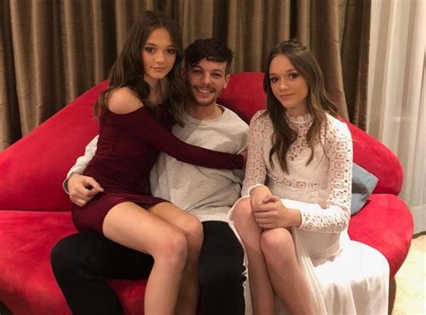 Sister, Sister from Louis Tomlinson's Family Photos | E! News