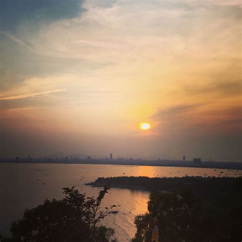 Hoàng hôn #sunset Đà Nẵng, Việt Nam Beautiful Places, Celestial, Sunset, Outdoor, Outdoors ...