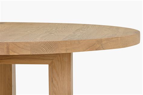 Oak Global Round Dining Table – MCM House