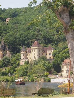 Castles & Mansions in Dordogne - PASSION 4 FRANCE