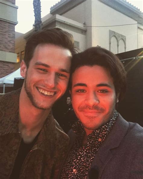 Don't Worry, the 13 Reasons Why Cast Actually Really Loves Each Other ...