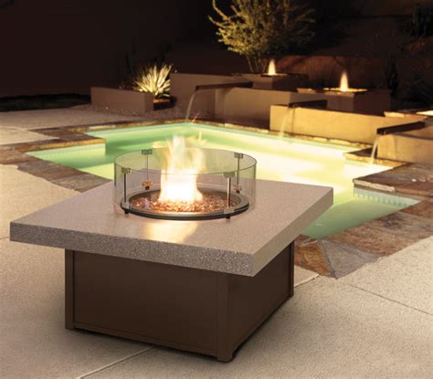 Outdoor Patio Furniture | Stonegate Fire Tables | Homecrest Outdoor Living