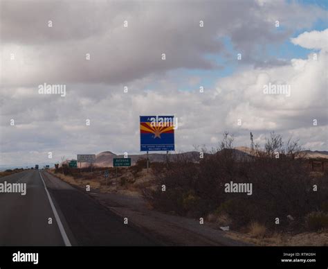 Arizona, USA, border sign on Interstate 10 west at the New Mexico ...