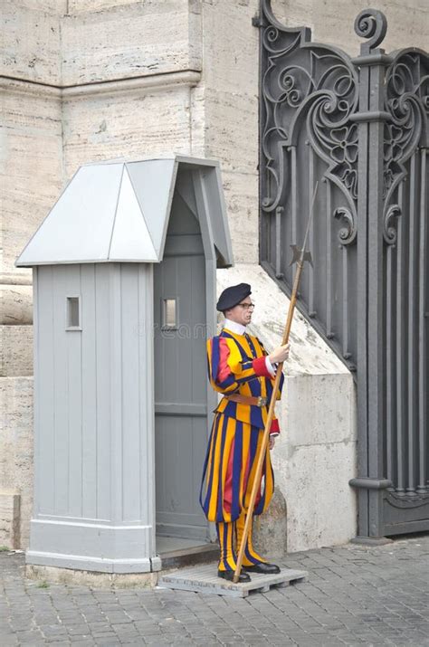 Swiss guard editorial stock photo. Image of soldier, traditional - 26986858